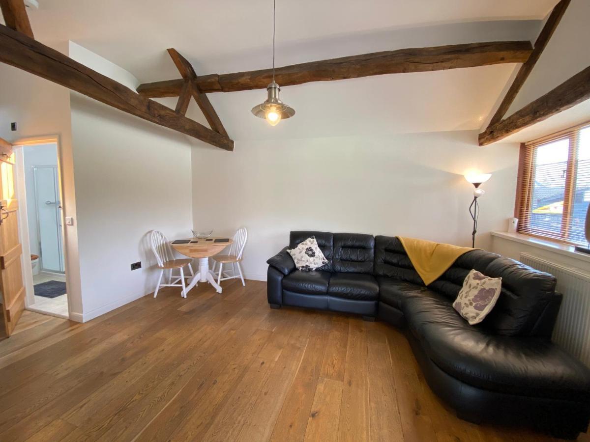 Smithy Cottage Berriew Dış mekan fotoğraf